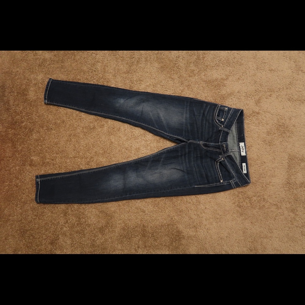 Day trip jeans size 27 medium rise.
